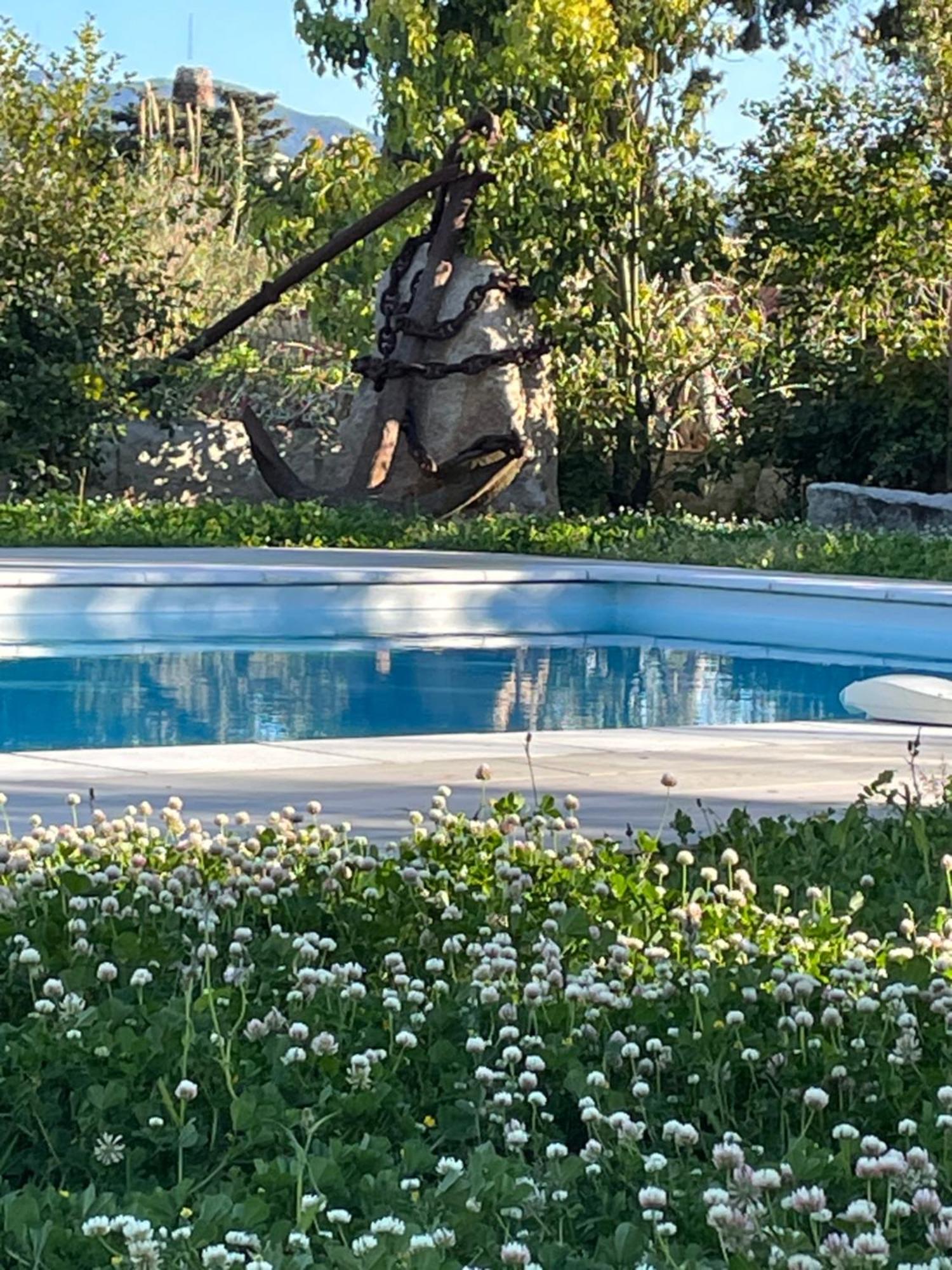 Villa Macalia Pietrosella Buitenkant foto